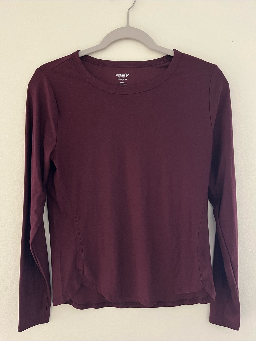 Old Navy Active Shirts - Picture 2 of 6